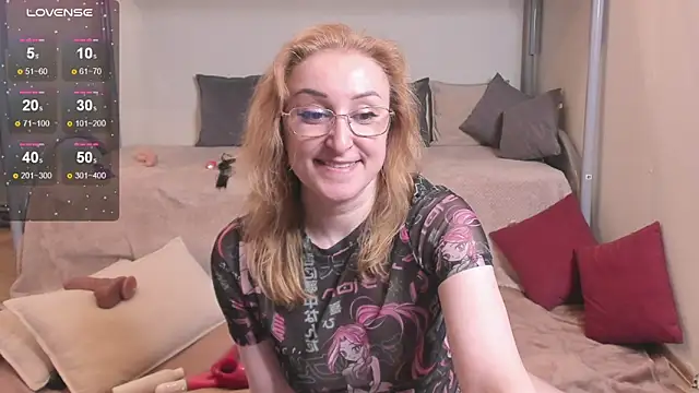 Show modela MadissonKiss na web-kameri