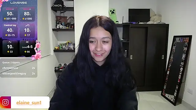 Chat +18 de elaine_sun1 ao vivo