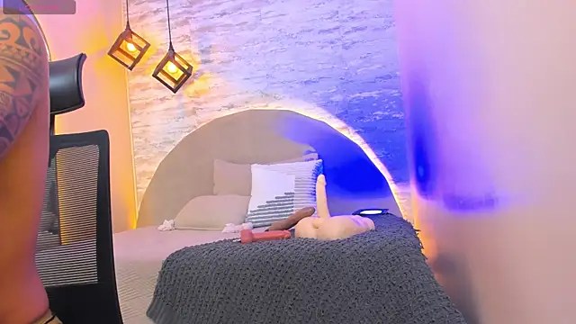 Aron_Bolt Pertunjukan Webcam