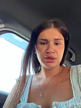 MiraReachn Webbikameraesitys