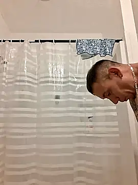 Brandon23xxxgb's Live XXX Chat