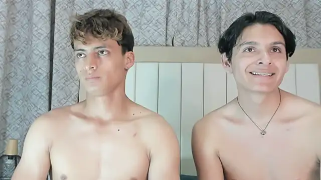 thomas_and_thiago Chat XXX live