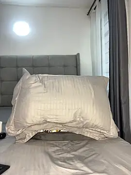 prettiepearl Live XXX-chat