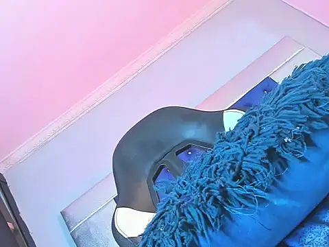 Pokazy przed kamerką – Ruby_rosie