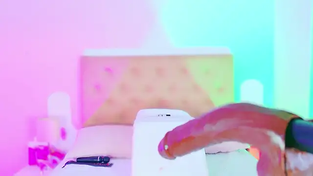 CharlootteEvans Live XXX-chat