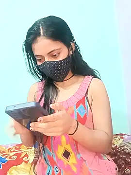 Chatroom XXX en direct de 18_year_old_girl