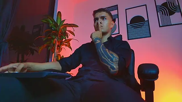 ALPHA_DOMINUS_ 웹캠 쇼