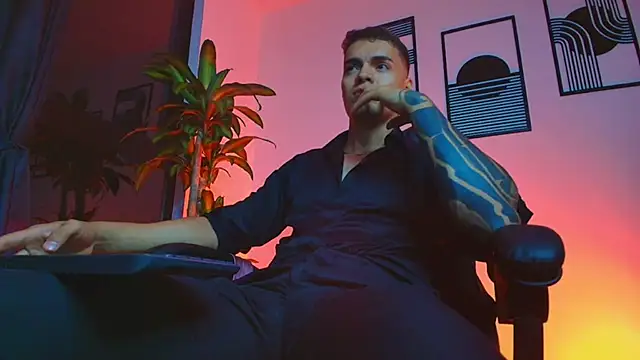 ALPHA_DOMINUS_ Webcam show