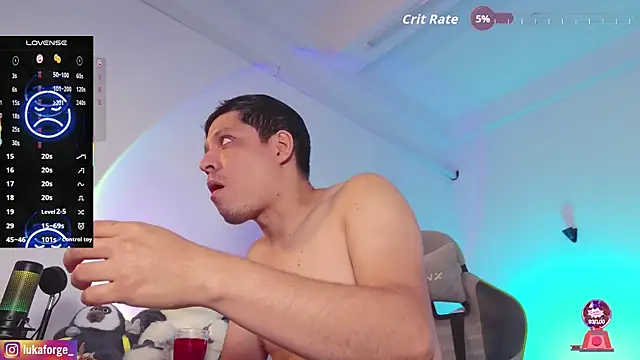 Lukaforge 现场XXX聊天