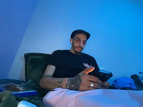 Rebeu313 – Kamerová šou