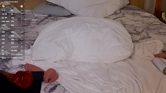 WICKEDEMBER Chat XXX in diretta