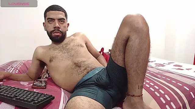 Aroon_Stonne live XXX chat