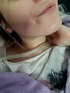 ScarletCallings_420 即時 XXX 聊天