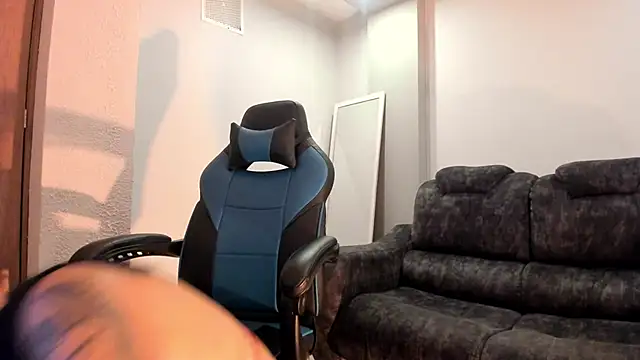 Chat +18 de jessi_lemuss ao vivo