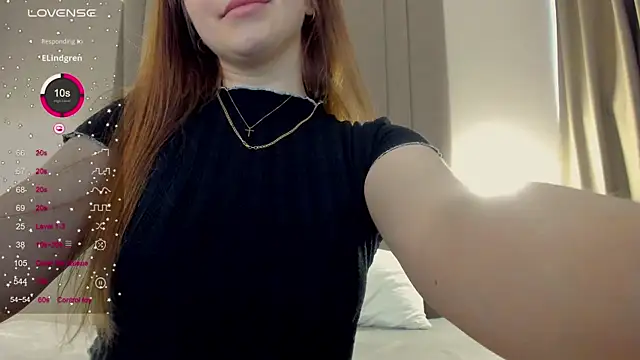 Chat XXX en directo de MikaBloom