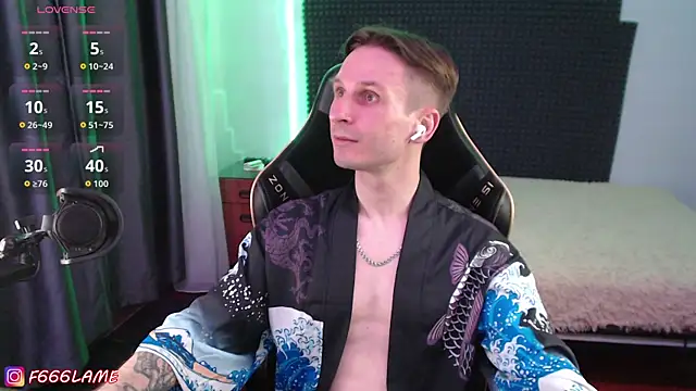 Czat XXX na żywo – F666LAME