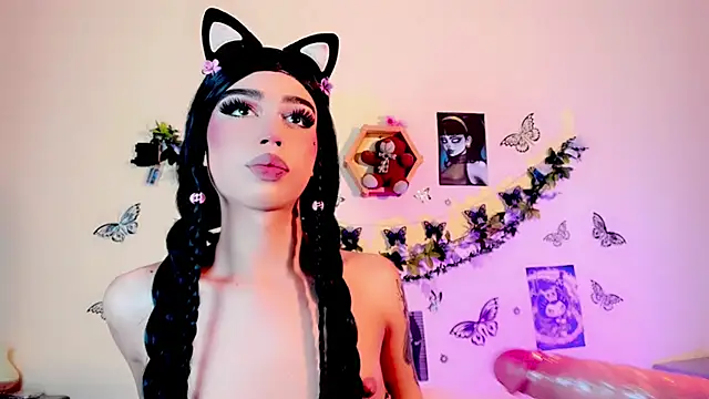 Miss-Saraii – Naživo XXX chat