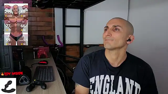 Czat XXX na żywo – Marck_Muscle