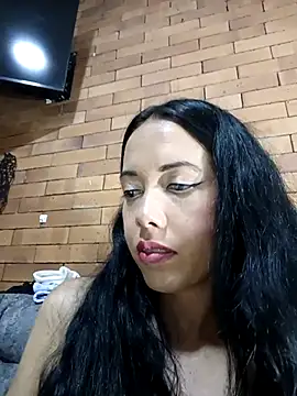 Chat XXX en directo de MiaForever1