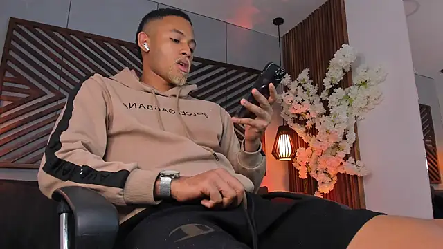 Czat XXX na żywo – B_Wild