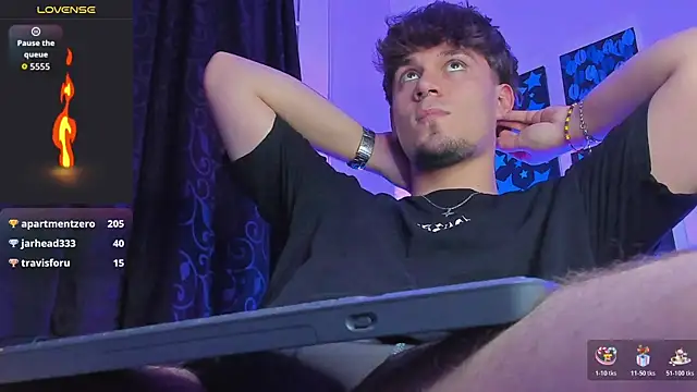 manu__05 在線直播表演