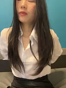 ZHJKS9988 – Live XXX-chat