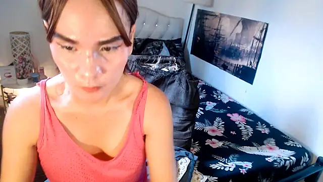 NinaDOM4CUM Adlı Modelin Canlı XXX Sohbeti