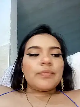 Emily_Rouse23 লাইভ XXX চ্যাট