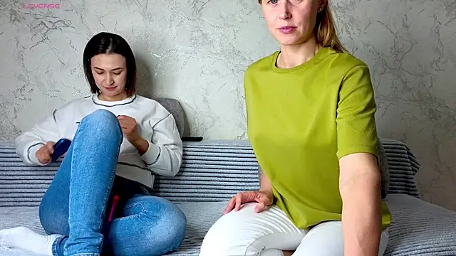 Helen198705 লাইভ XXX চ্যাট