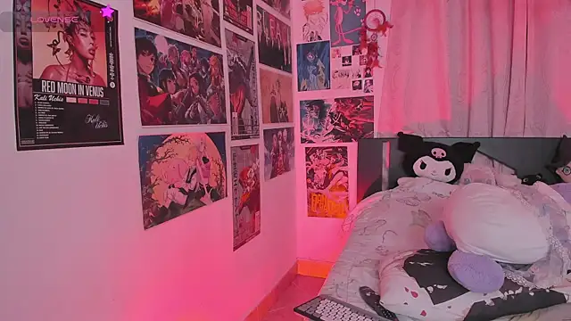 MissCurvyTop Chat XXX live