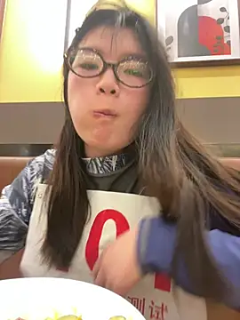 Qidandan778 网络视讯表演