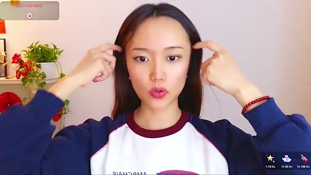 Nitamade79 Adlı Modelin Canlı XXX Sohbeti