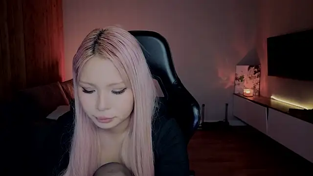 دردشة RileyMee الجنسية المباشرة