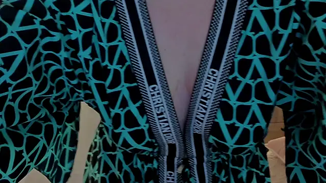 LeticiaRomano: онлайн-секс-чат