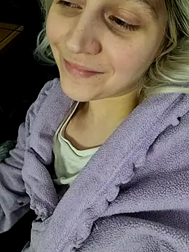 ScarletCallings_420's Live XXX Chat