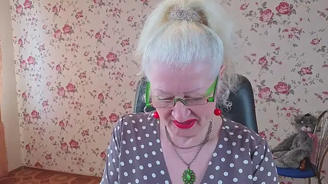 Maya_Mayflower live XXX chat