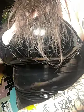 1-800-FUCKYOU Adlı Modelin Canlı XXX Sohbeti