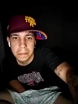 Hades_24 Webcam Show