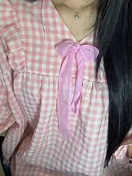 Yiyina_17 라이브 XXX 채팅