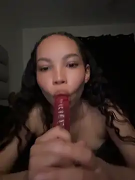 nikkiloveee 라이브 XXX 채팅