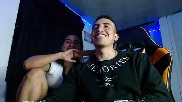 Živý XXX chat Adam_Hudsond