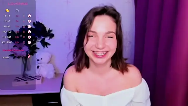 Chat XXX ao vivo de KindHazelHere_