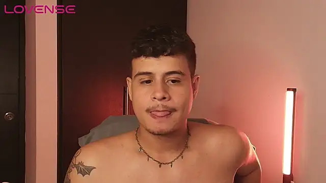 BjornSteel Pertunjukan Webcam