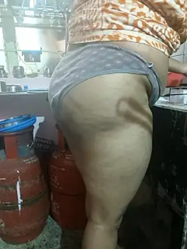 XXX chat uživo modela dhanshri143