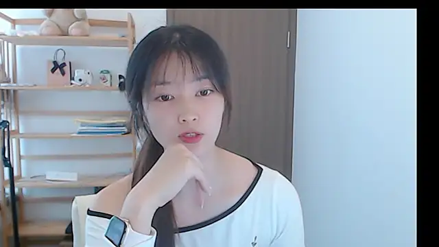 Mimi-cnbaby live XXX chat