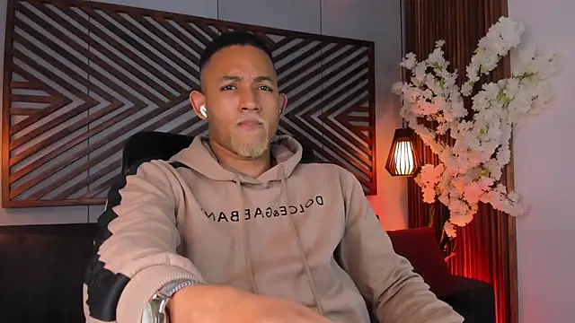 B_Wild Live XXX-Chat