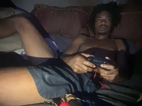 SlimeCrownzOut5 即時 XXX 聊天