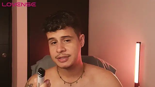 BjornSteel Pertunjukan Webcam