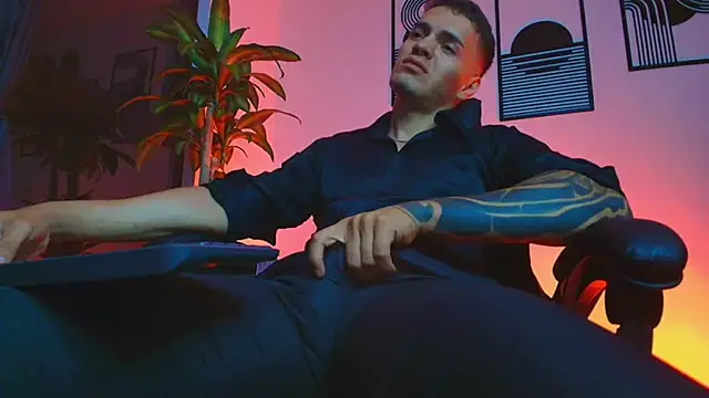 ALPHA_DOMINUS_ Chat XXX in diretta