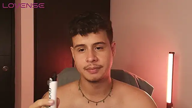 BjornSteel Pertunjukan Webcam